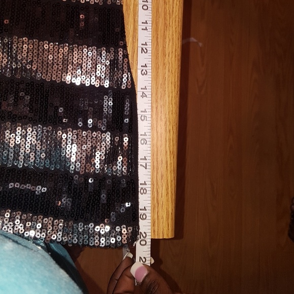 $15 Black sequin scoop w/a u-formed neckline ~ - Picture 5 of 5